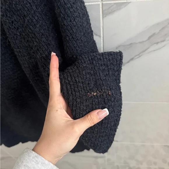 Free People oversized slouchy black knit turtleneck sweater - medium - Picture 5 of 5
